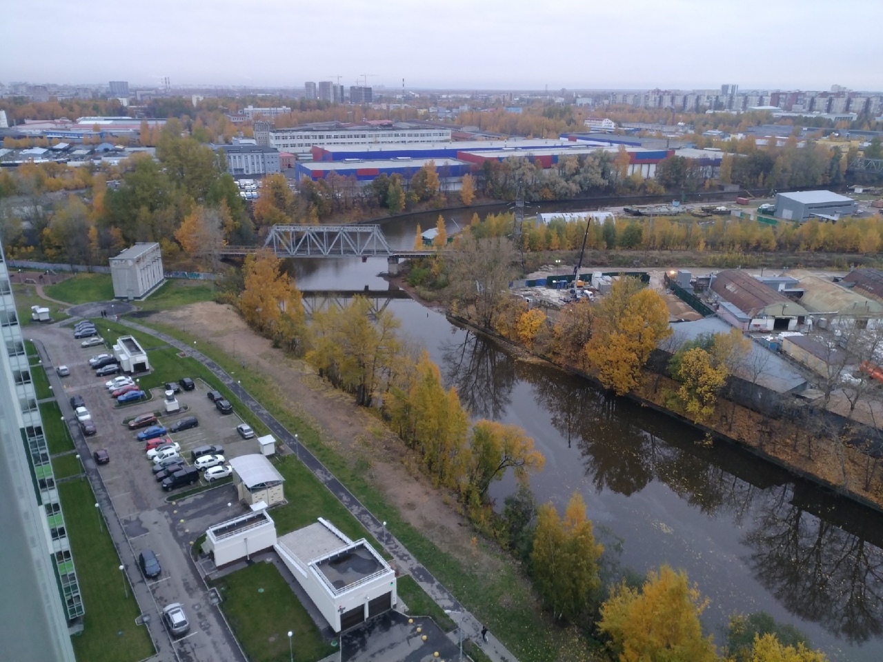 Парадоксы благоустройства набережной реки Охта — Вечерний Питер. Новости  Петербурга. Новости Спб. Новости Санкт-Петербурга