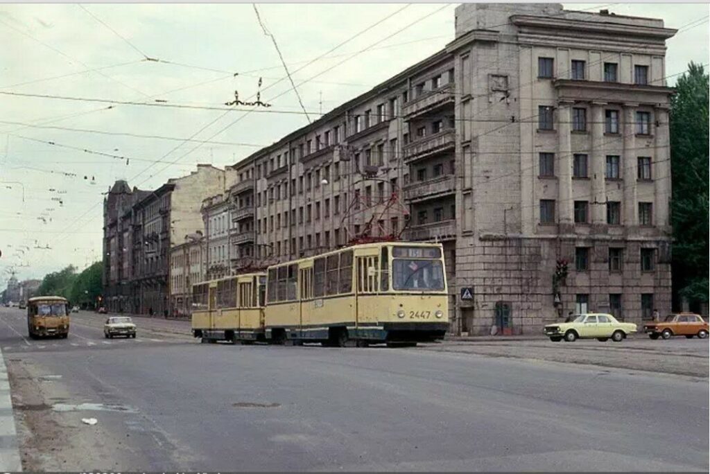 ленинградский трамвай варшавский мост петербург