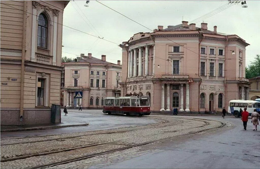 ленинградский трамвай Инженерная улица петербург