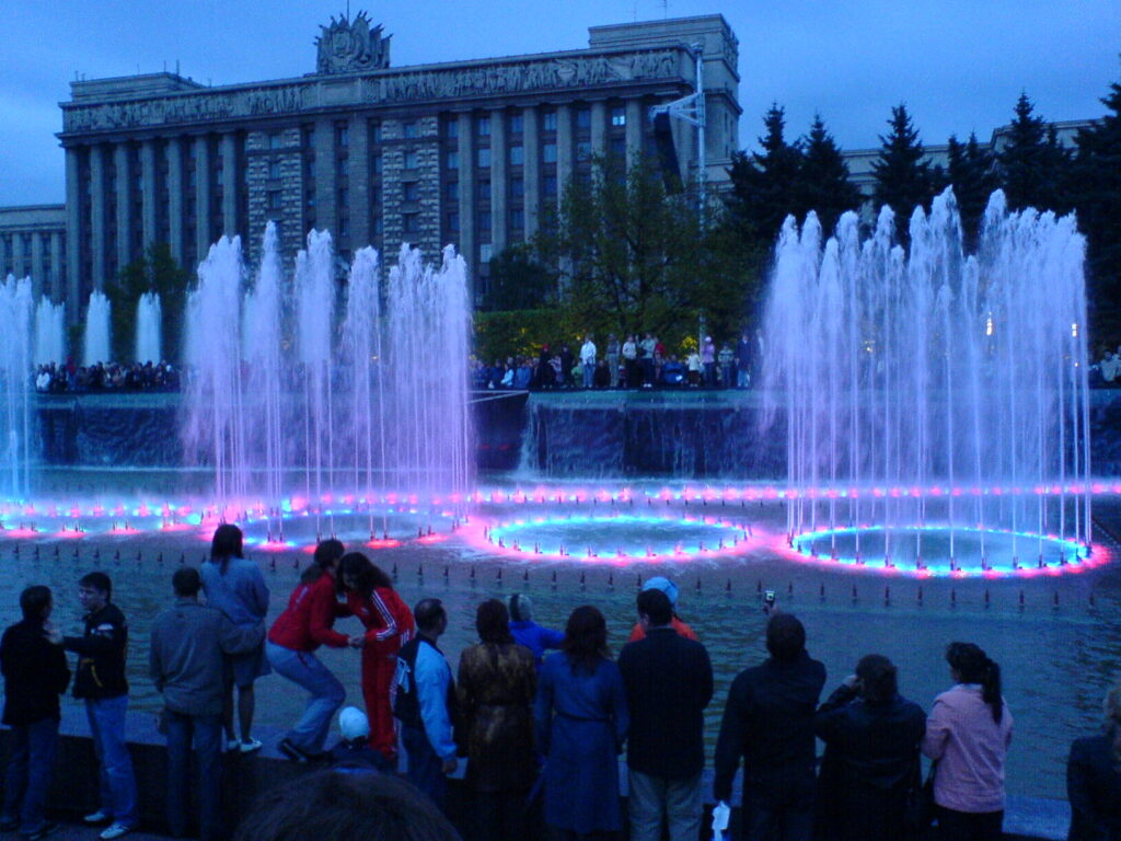танцующие фонтаны спб московская площадь