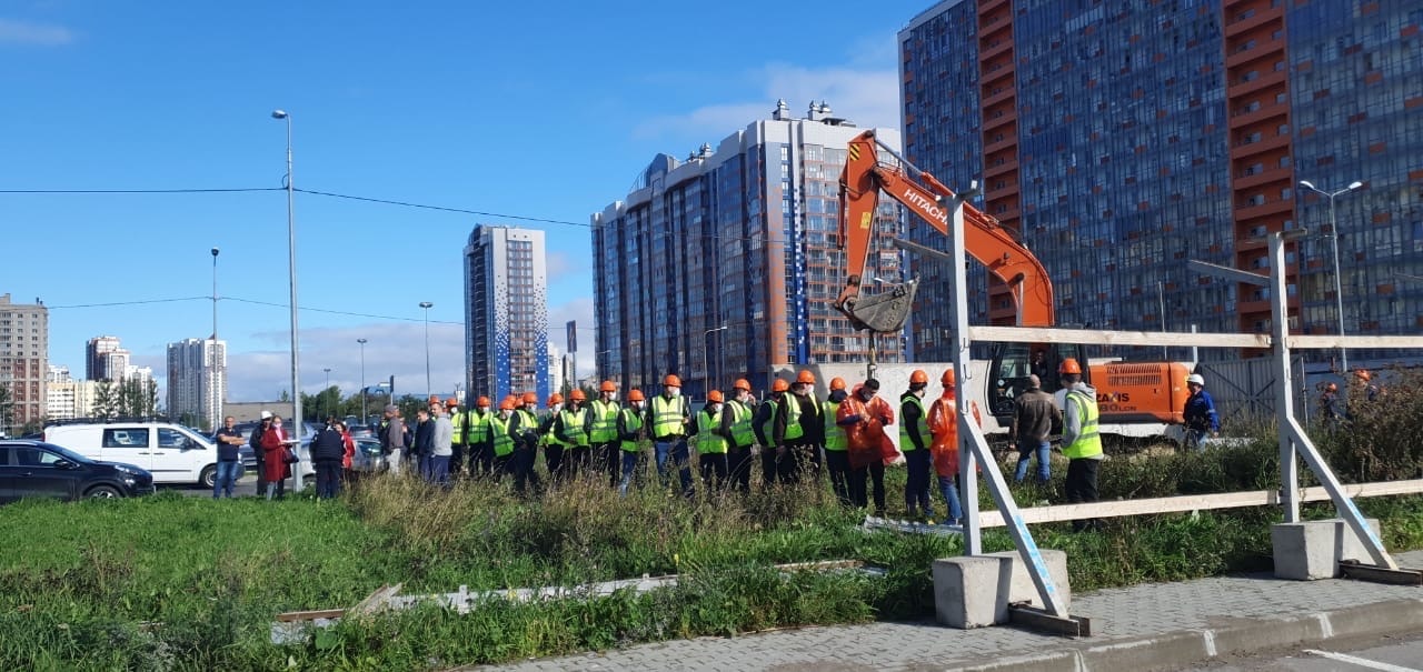 триумф парк столкновения с жителями