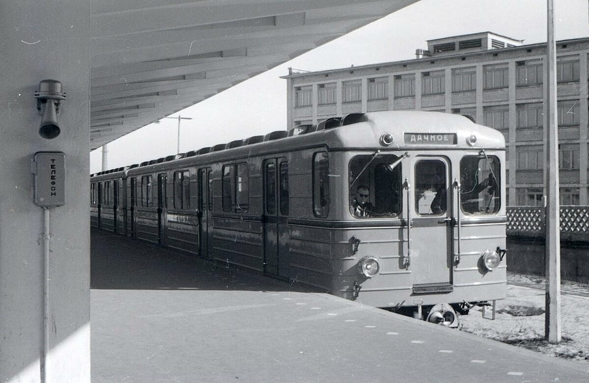 метро петербурга старое