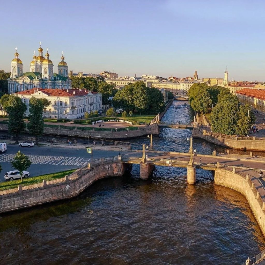 Пикалов мост в Санкт-Петербурге Семимостье