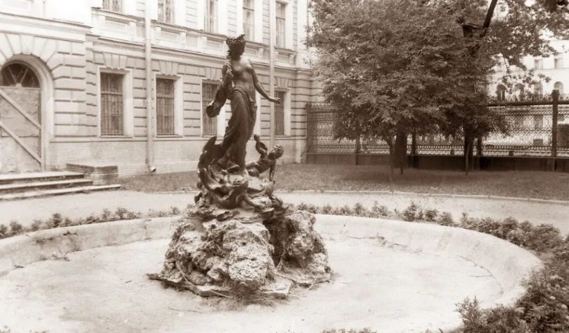фонтан рождение афродиты петербург