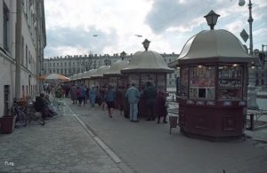 ларьки техноложка старое фото