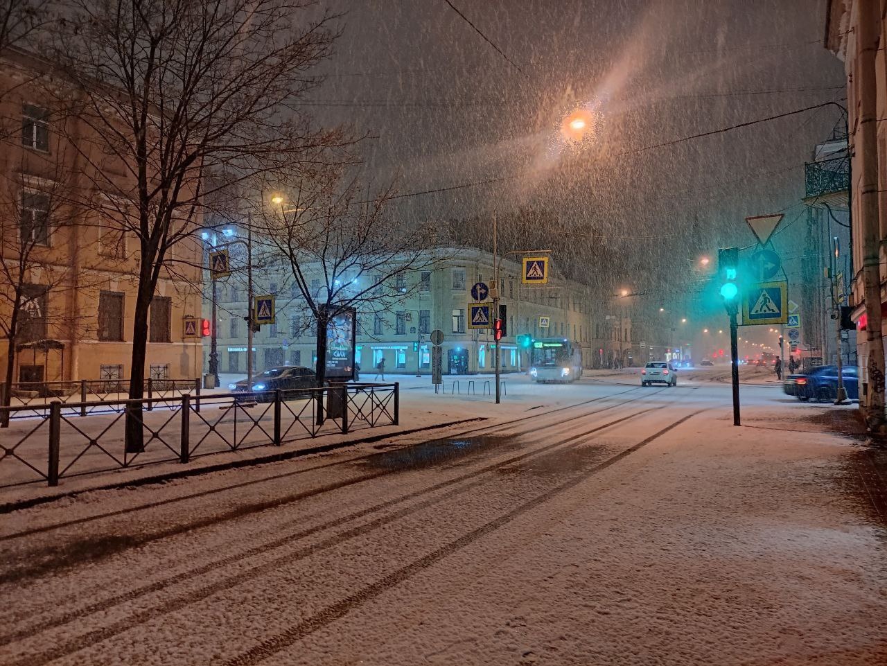 март в санкт петербурге